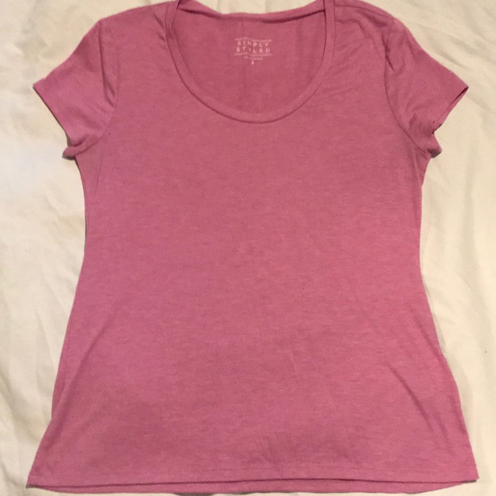 Super soft pink t-shirt